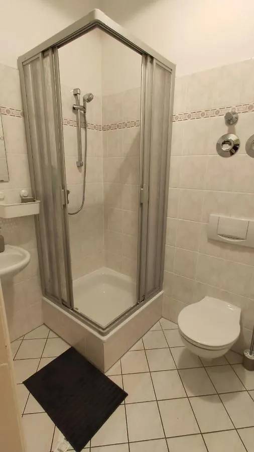 4 Raum Wohnung Mit Balkon Auf 120Sqm In Top Lage Dresden